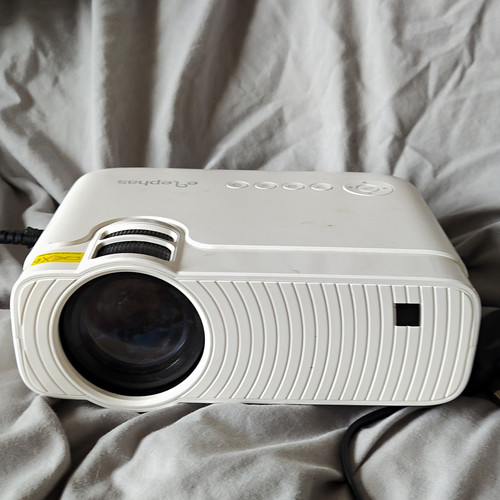 Elephas 1080p lcd projector - 1080p,