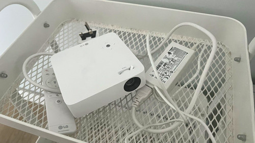 Cinebeam desktop projector - desktop,