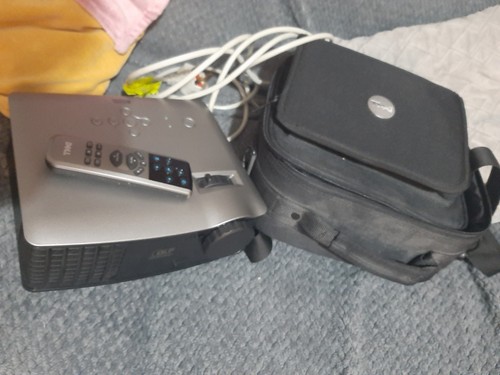 Dell 1800mp portable vga - vga, movie