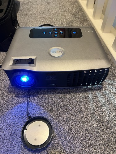 Dell 2400mp 3000 - 2400mp, lumens