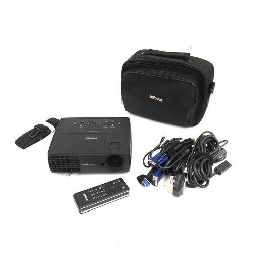 Infocus in1110a 2100 lumens - infocus,