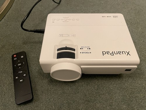 Xuanpad x008 mini projector - xuanpad,