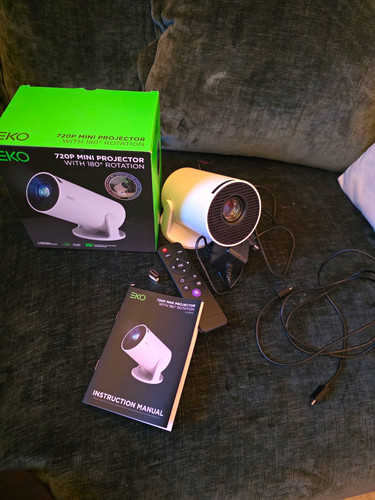 Eko 720p mini projector - eko,